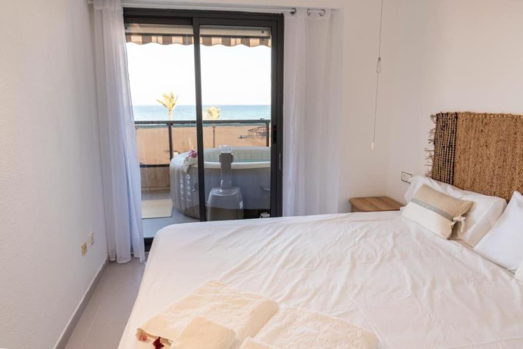 Espacio2,1A Linea,Jacuzzi,Piscina クリェラ エクステリア 写真